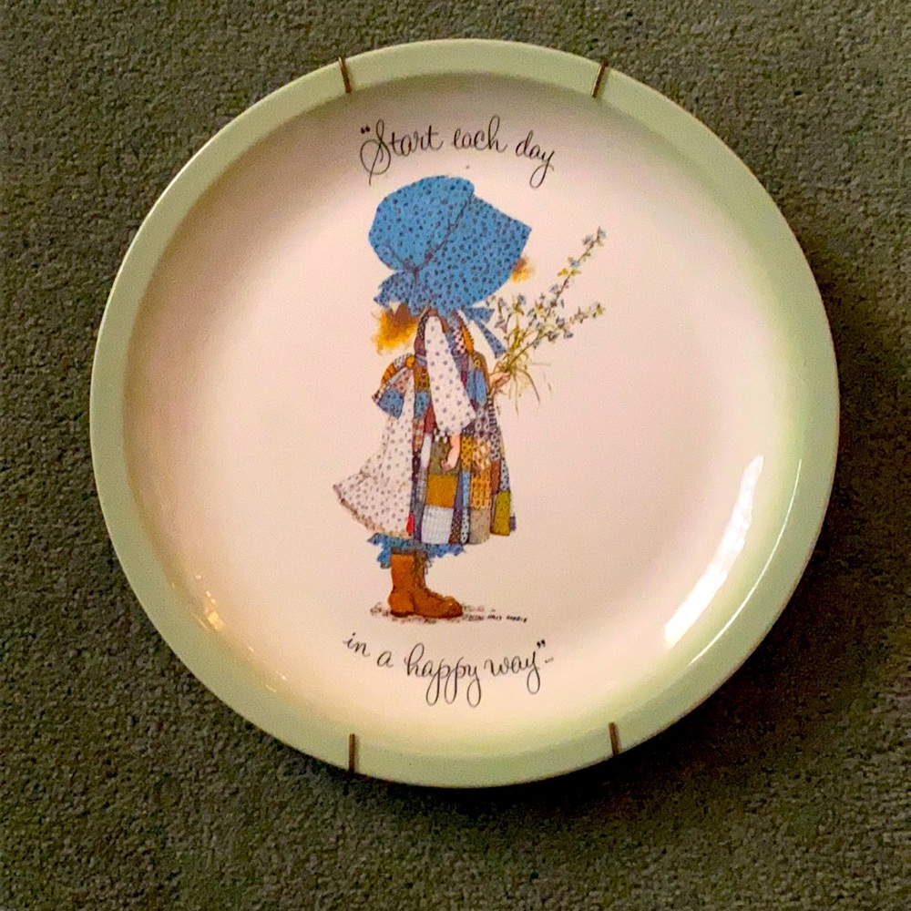Vintage Collector’s Edition Holly Hobbie Display Plate